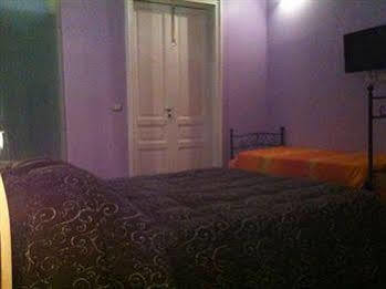 Al Castello Apartment Catania Ngoại thất bức ảnh