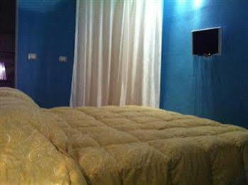 Al Castello Apartment Catania Ngoại thất bức ảnh